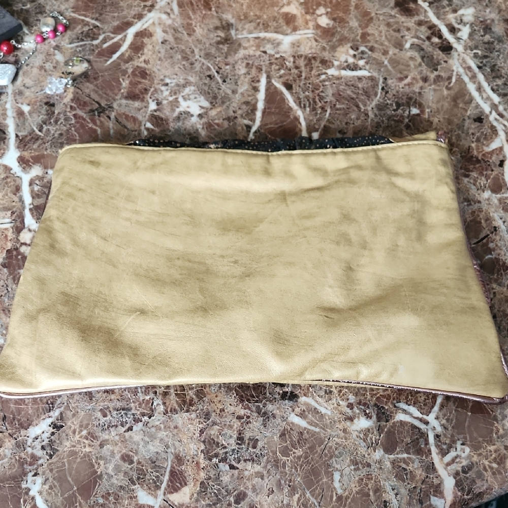 Vintage Samir Gold Clutch View 3